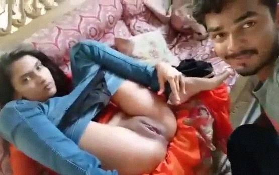 Telugu Bf of a girl having sex with her boyfriend